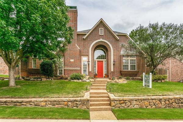 932 Blue Jay Lane,  Coppell,  TX 75019