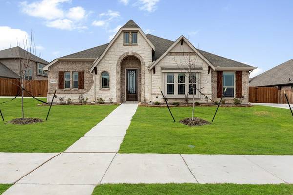 4610 Massey Meadows Way, Midlothian, TX 76065