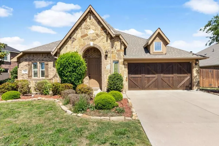 503 Sagebrush Lane, Waxahachie, TX 75165