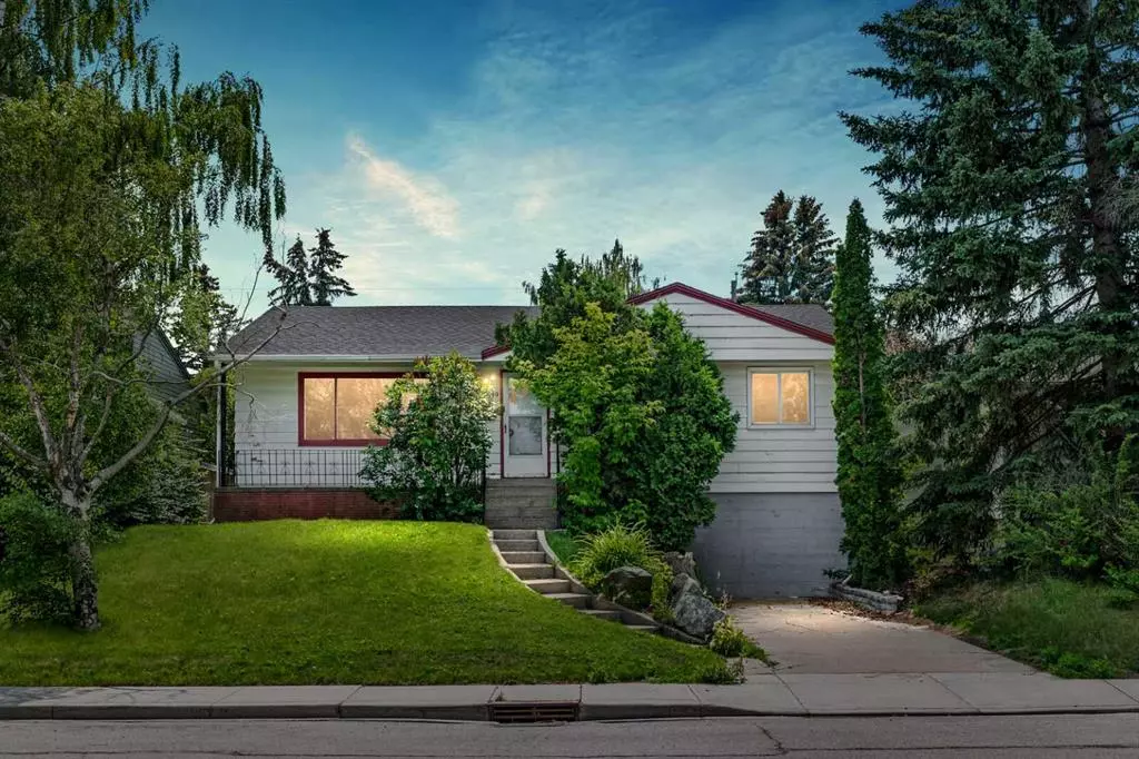 Calgary, AB T2M4G6,2539 Morley TRL NW