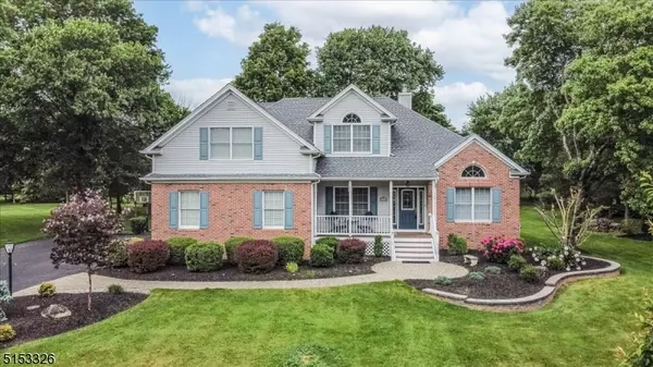 52 Willow Run Ln, Montgomery Twp., NJ 08502