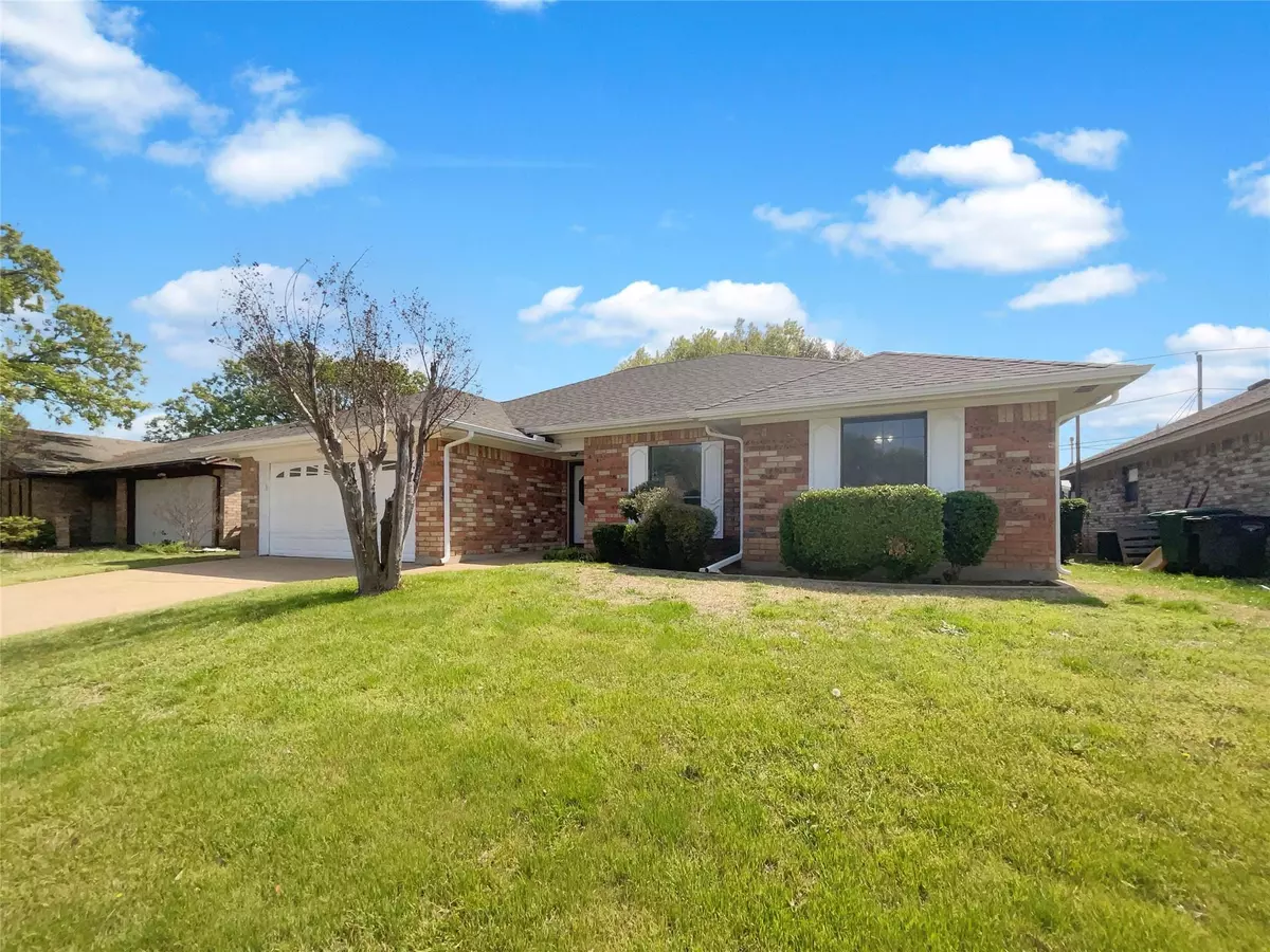 Fort Worth, TX 76133,3929 Singleleaf Lane