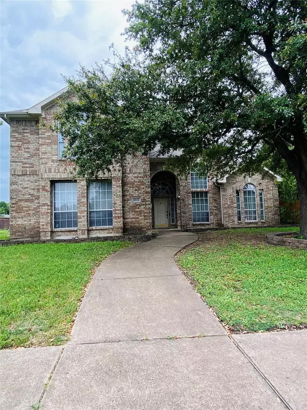 2604 Wood Creek, Mesquite, TX 75181