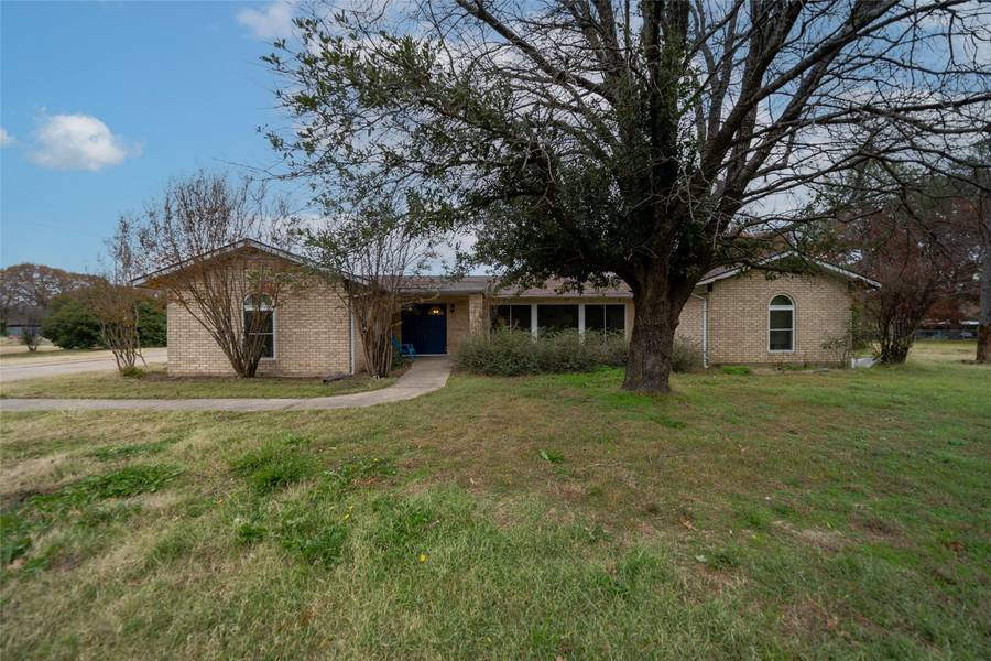 2312 N Ramp Road, Bonham, TX 75418