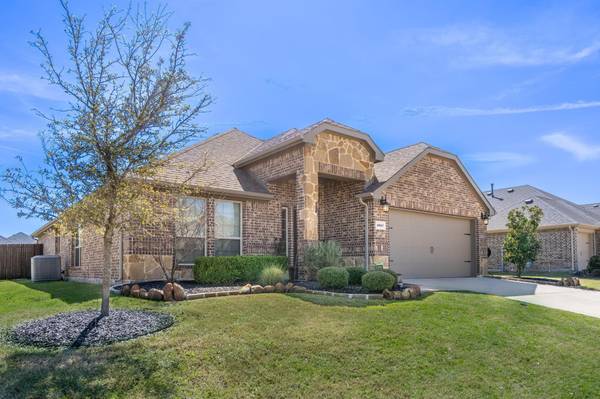 3017 Maverick Drive, Heath, TX 75126