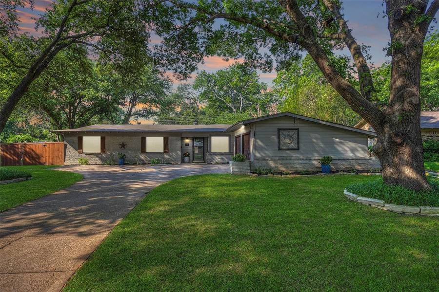 4121 Bilglade Road, Fort Worth, TX 76109