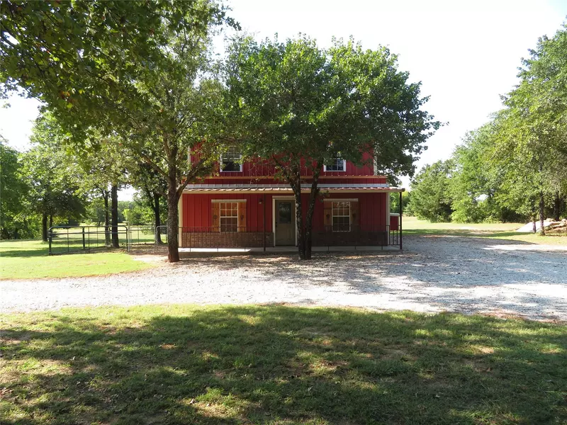 728 Cox Lane, Montague, TX 76251