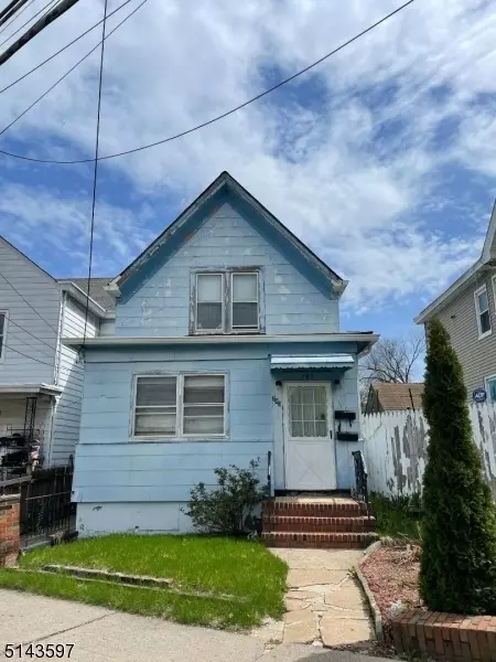 385 Mcbride Ave, Paterson City, NJ 07501