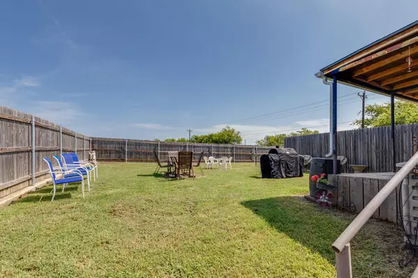 Rhome, TX 76078,120 Chisholm Hills Drive