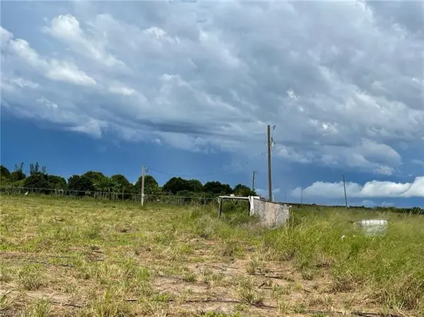4th RD, Labelle, FL 33935