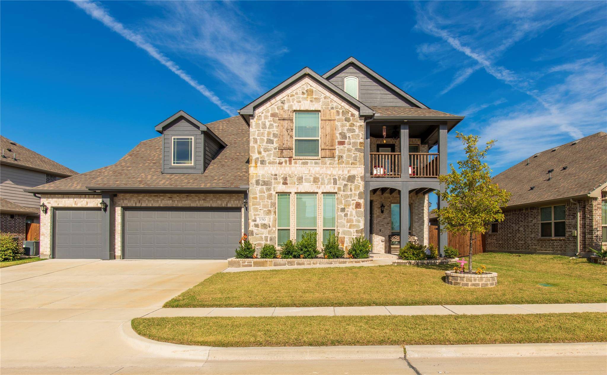 350 Roscoe Drive,  Fate,  TX 75087