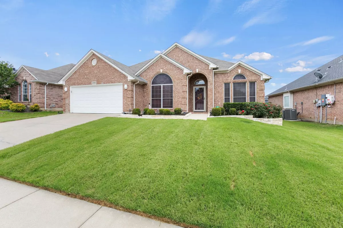 Fort Worth, TX 76244,8700 Shadow Trace Drive