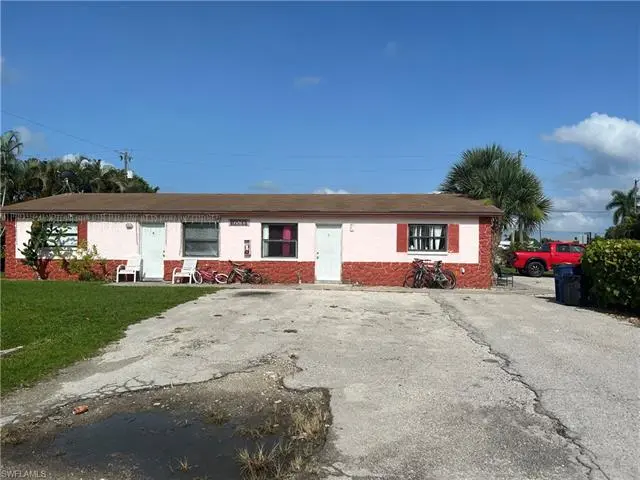 16800 Carmen AVE #1-4, Fort Myers, FL 33908