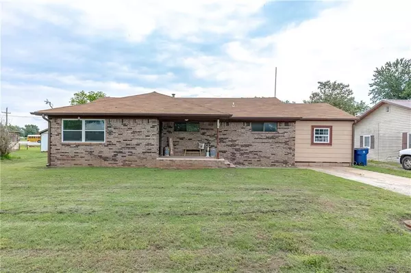 305 S Main Street, Alex, OK 73002