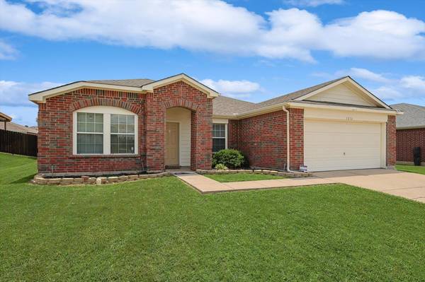 1216 Aztec Trail, Krum, TX 76249