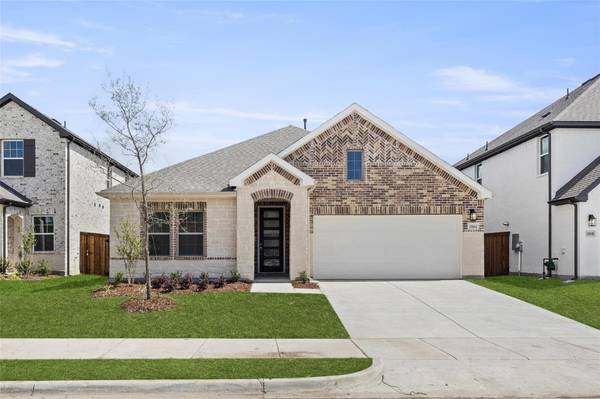 1864 Everglades Drive, Forney, TX 75126