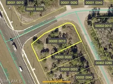 2400 Meadow RD, Lehigh Acres, FL 33974