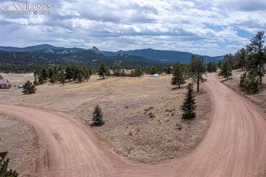 2111 Southpark RD, Florissant, CO 80816