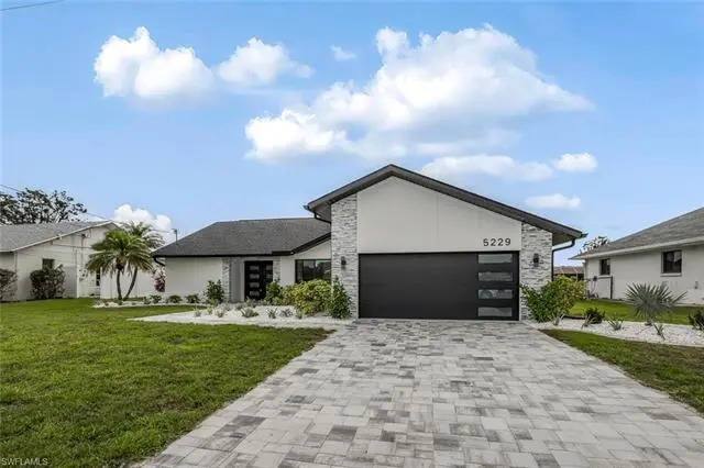 5229 SW 11th CT, Cape Coral, FL 33914