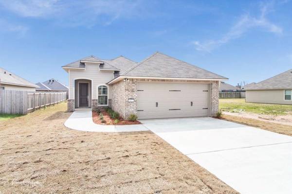 4027 False River Drive, Bossier City, LA 71111