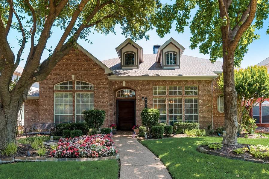 6121 Trailwood Drive, Plano, TX 75024