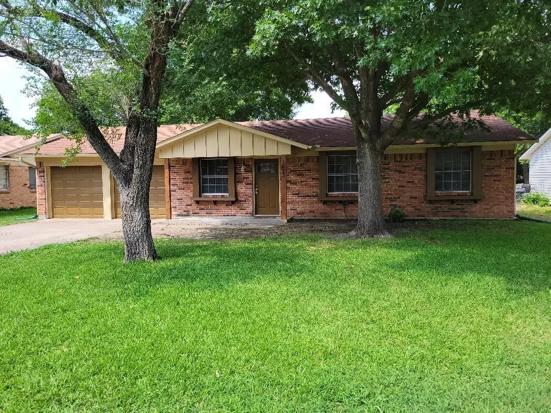 Kaufman, TX 75142,1623 Lee Street