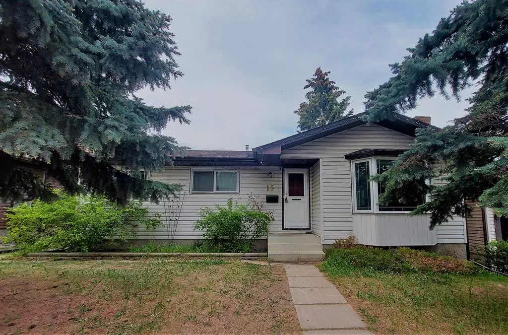 Calgary, AB T3K 1X5,15 Beaconsfield Close NW