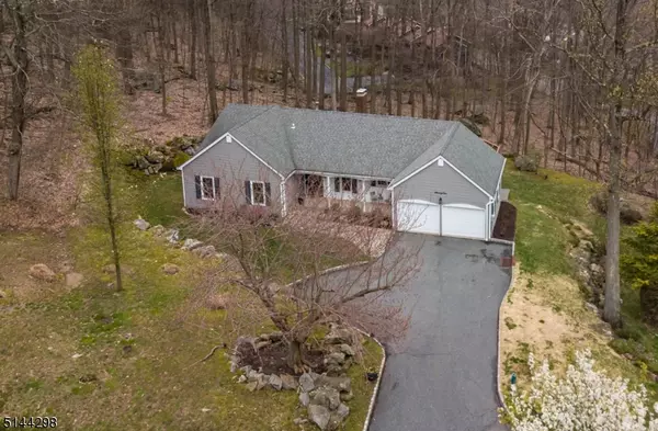 71 Sandpiper Dr, Allamuchy Twp., NJ 07840