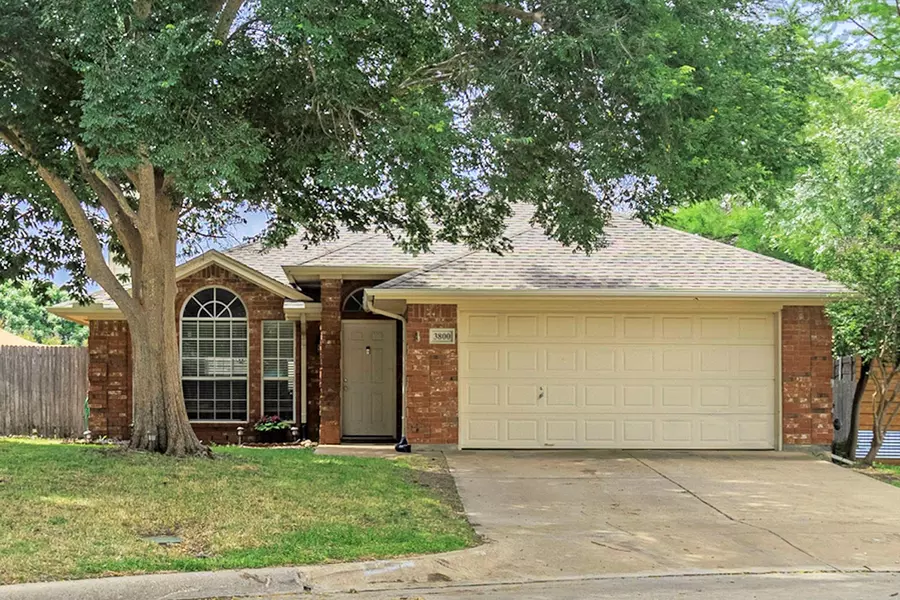 3800 Cannonwood Drive, Fort Worth, TX 76137