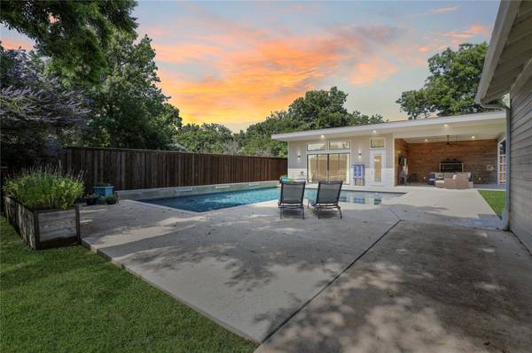 909 N Waddill Street, Mckinney, TX 75069