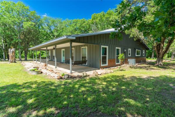 4624 Firemans Lane, Lone Oak, TX 75453