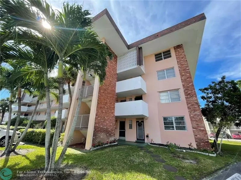 2881 NW 47th Ter  #208, Lauderdale Lakes, FL 33313