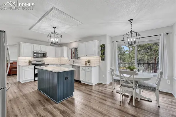 1410 Catamaran LN, Monument, CO 80132