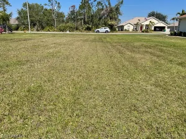 Punta Gorda, FL 33983,25109 Macapa DR