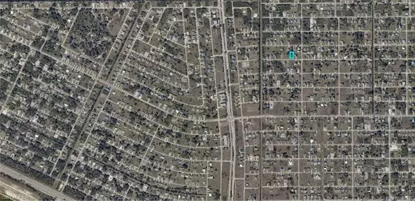 Lehigh Acres, FL 33976,4204 19th ST SW