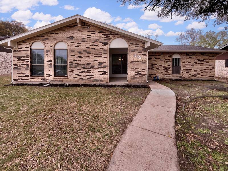 423 Charlotte Street, Duncanville, TX 75137