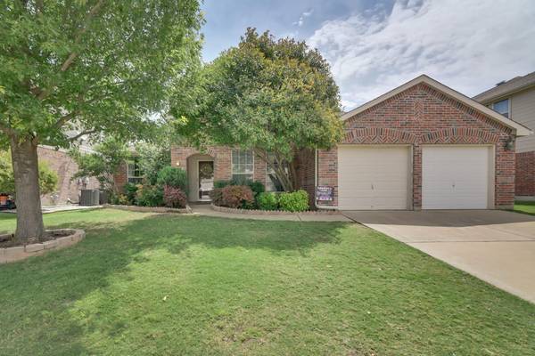 13232 Settlers Trail, Fort Worth, TX 76244