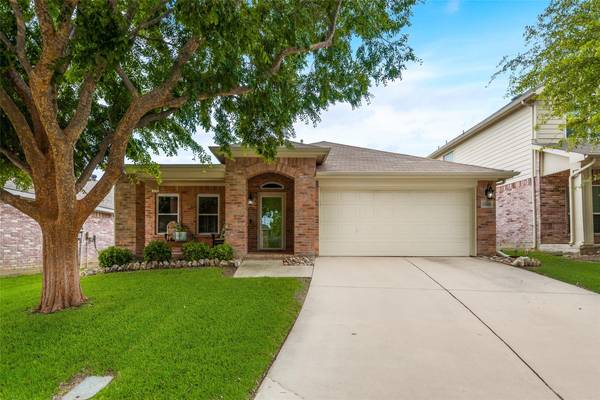 13260 Ridgepointe Road, Fort Worth, TX 76244