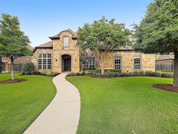 905 Berkshire Road, Southlake, TX 76092