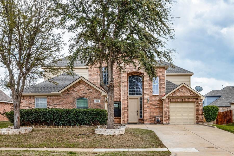 1302 Liverpool Lane, Mansfield, TX 76063