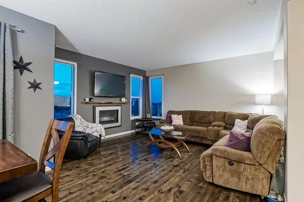 Calgary, AB T3R 0P8,94 Nolanshire CRES NW