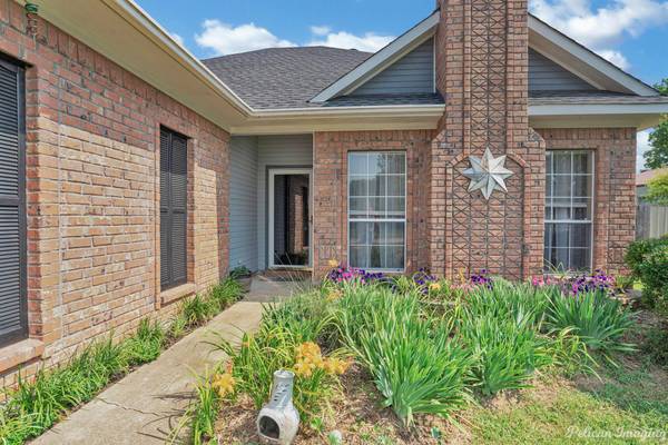 2119 Beauregard Place, Bossier City, LA 71112