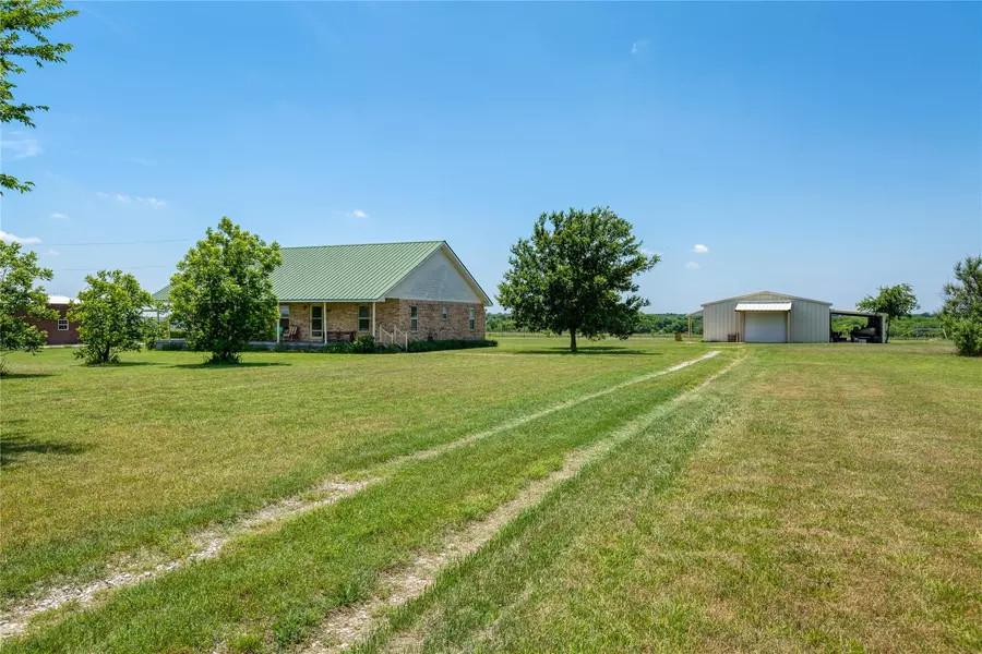 14389 Pruett Road, Decatur, TX 76234