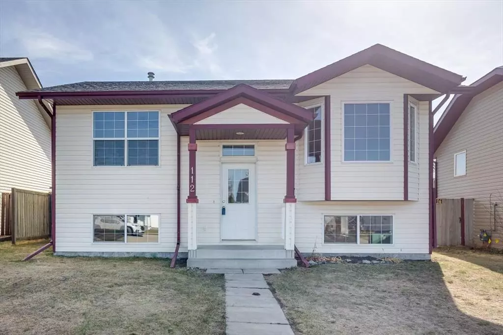 Blackfalds, AB T0M 0J0,112 Briarwood CRES