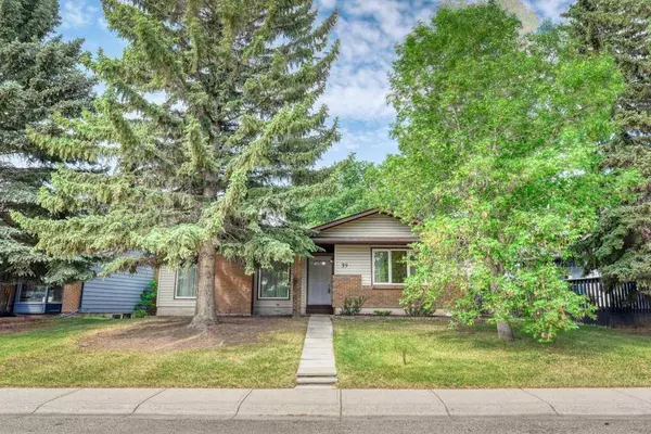 Calgary, AB T2X 1N9,39 Midpark Close SE