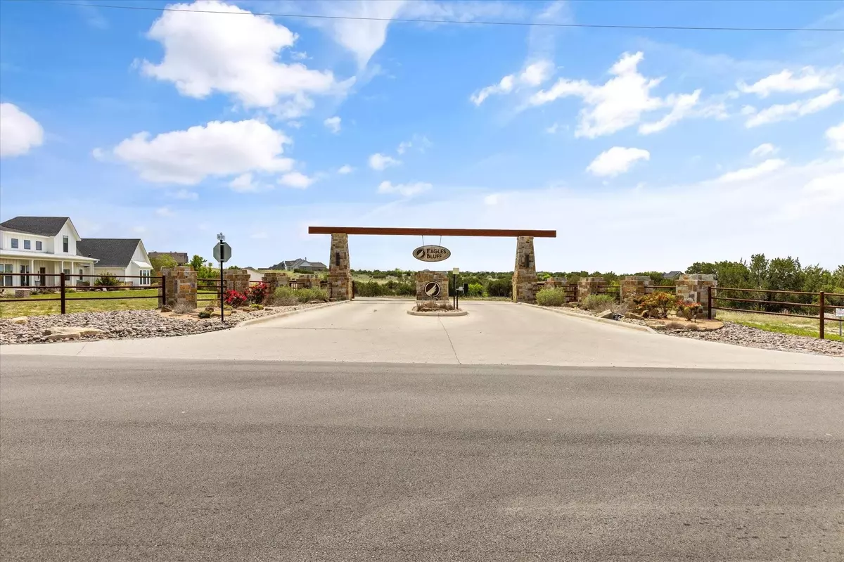 Weatherford, TX 76087,1138 Eagles Bluff Drive