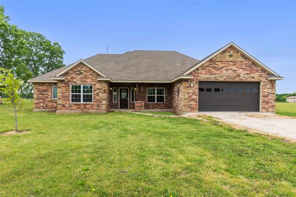 400 Hog Skin Road, Sherman, TX 75090