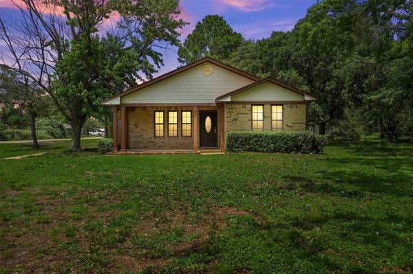 3600 Herb Drive, Cleburne, TX 76031