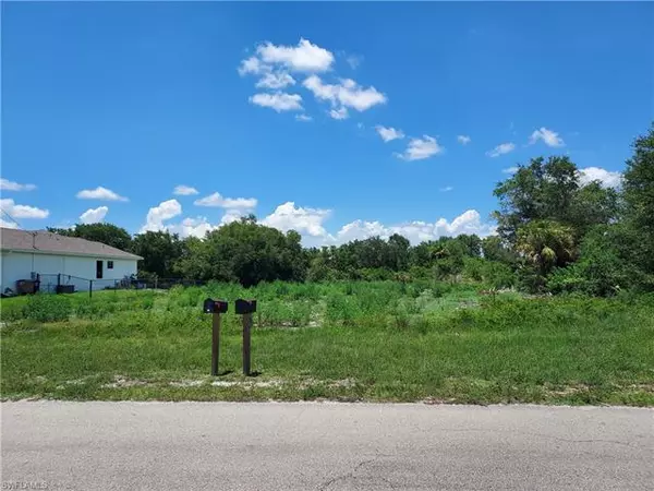 Lehigh Acres, FL 33974,517-519 Grant BLVD