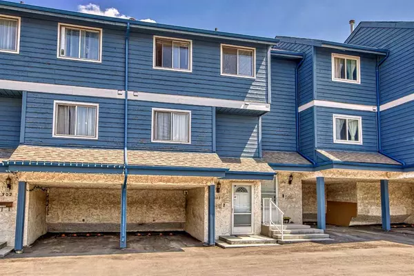 Calgary, AB T2A 6E1,919 38 ST NE #303